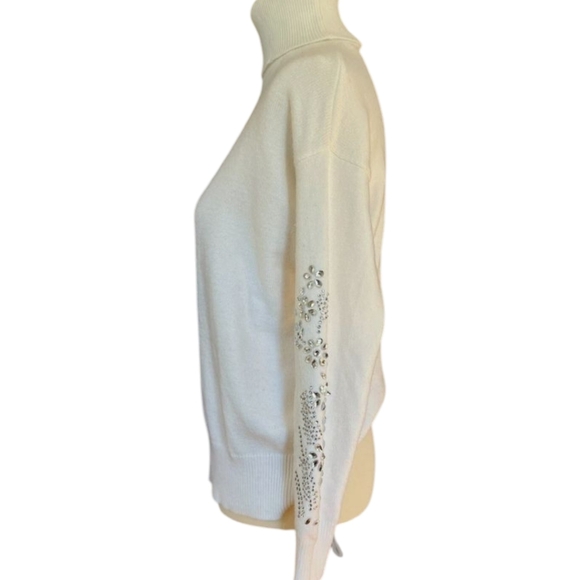 Truth By Republic White Turtleneck Rhinestone Embellished Cozy Soft Sweater Sz S - Picture 7 of 14